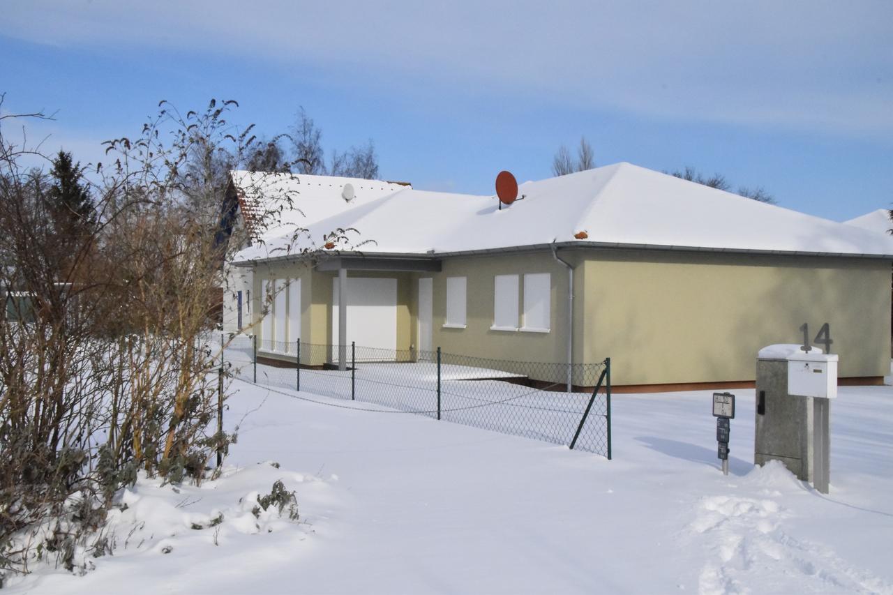 Ferienhaus Luessvitz Ummanz Exterior foto